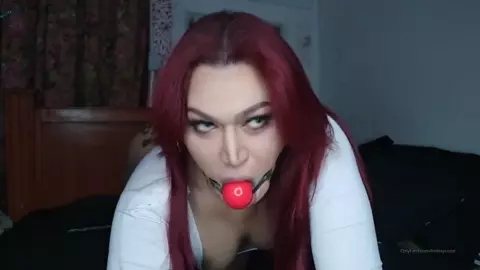 Manyvids – Lindsay Cozar In Ball Gag While Playing With My Ass