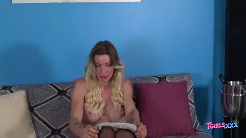 Josie Wails Show Off Her Curves