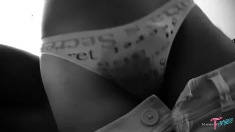 T.porn - Film Noir Strip Tease, Kelly Goes Home #2