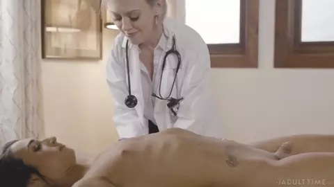 Transfixed - Khloe Kay & Dee Williams - The Physical