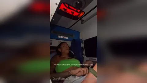 laura saenz cumshot 4:07