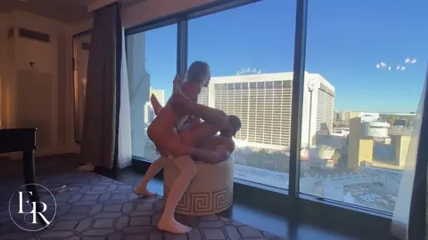 Emma Rose Flip fucks Frat Boy