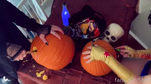 SHIRI ALLWOOD & NEPH - Smash Pumpkins - (17-10-2022) Fansly
