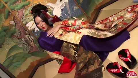 [Flashback] Japanese Geisha Ladyboy cutie Karina solo