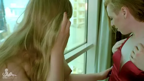 SHIRI ALLWOOD & ROXXIE MOTH - Full View Exhibitionist Hotel Sex