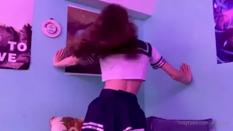 JellyGrave Schoolgirl Self Facial