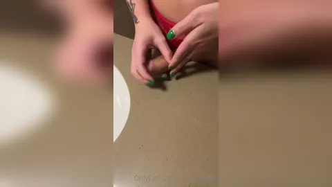 Yesangelgirl wants your ass