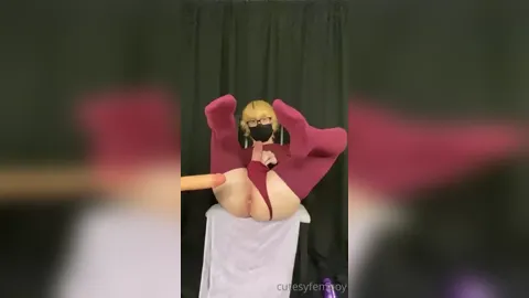 cuteseyfemboy stockings and anal