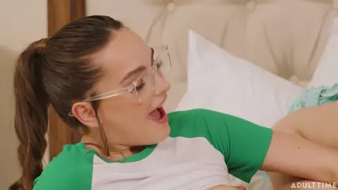 Oopsie! IZZY WILDE and AFTEN OPAL - Daily Exercises (27-07-2023)