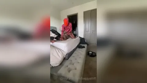 Don't Fumble The Bagg