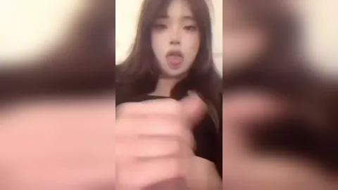 yuzichucunqi - A lovely cumshot