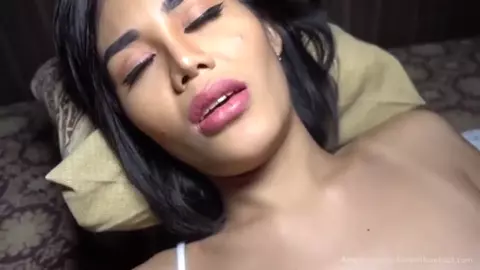 Ladyboy  Amy2  bareback