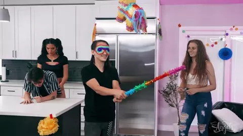ZARIAH AURA & JOEY MICHAELS - Cum As You Are (16-08-2024) TRA