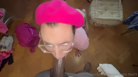 TS Mreasydeck  axellerose x sucking me off The only thing better than an obedient femboy polishing