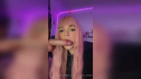 EEVIE CHAN and SHINY REFLEXION hot sex