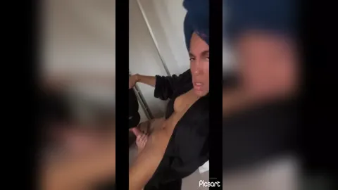 Sofia Rabello fucks guy who cums while taking a facial