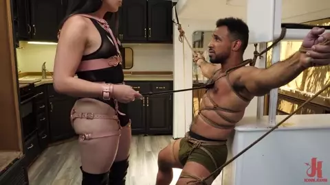 Kasey Kei & Rodrigo Amor - Kasey Humiliates Her Ex, Rodrigo (King.2022) 60fps