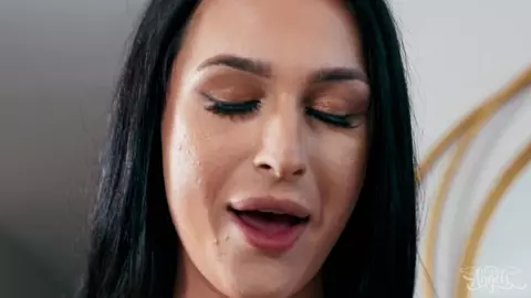 Khloe Kay Phoenix Leo